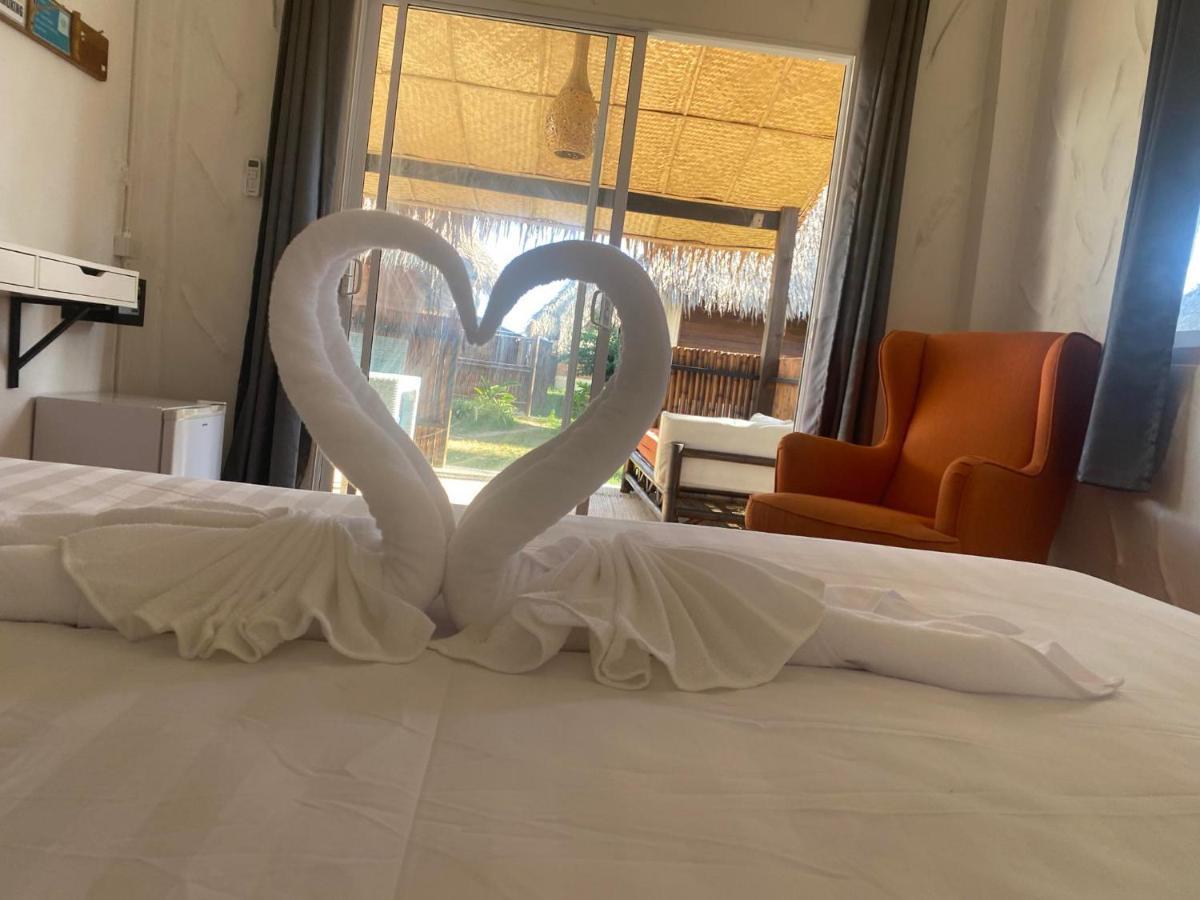 Wild Wood X Hansa Beach Fitness Resort Thong Sala Buitenkant foto